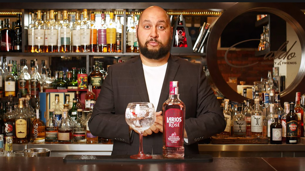Как да направим: Larios Rose Tonic