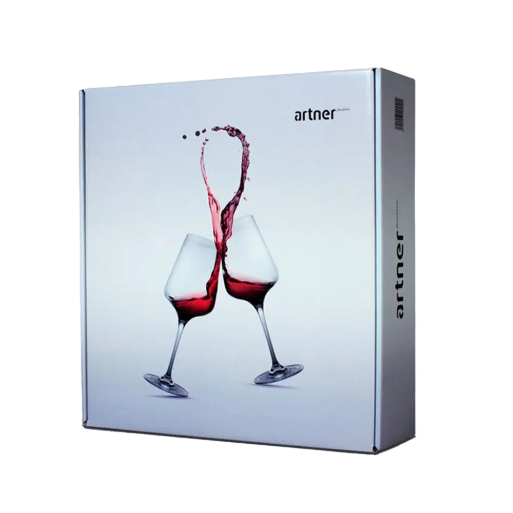 Подаръчен комплект 2 чаши Artner Bordeaux с място за бутилка