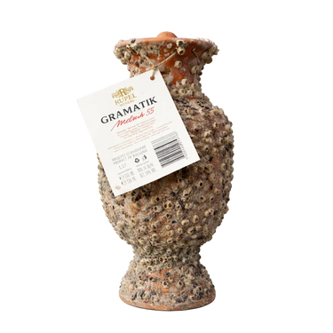 Amphora with a bottle of Gramatik Melnik 55 2017, Rupel 0.75